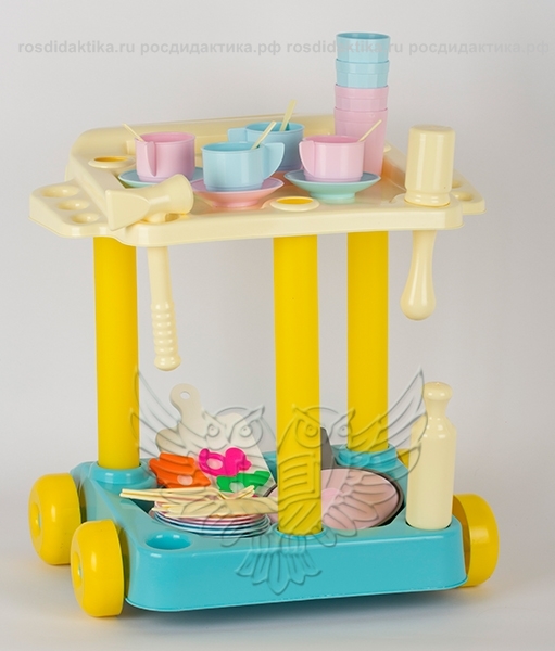 Сервировочный столик с набором детской посуды У533