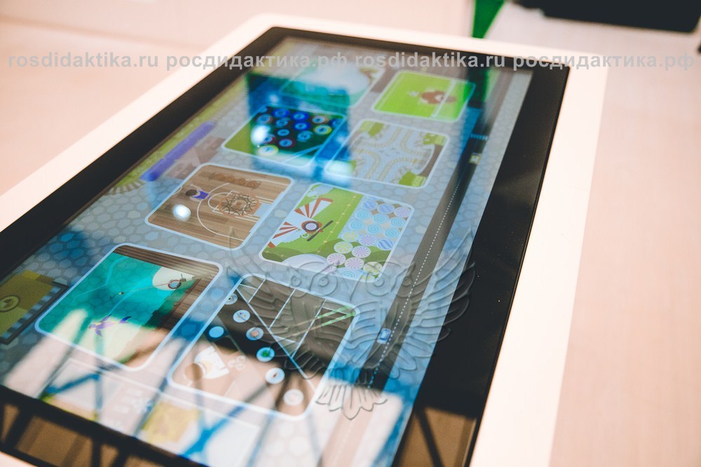 Интерактивная игровая система Touch Table 32"